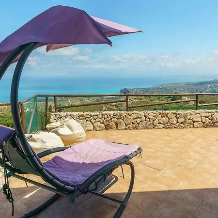 Claudia Villa Scopello (Sicily)
